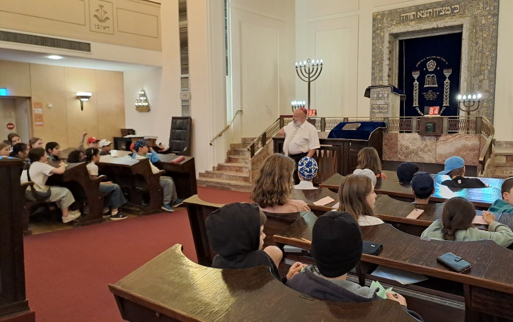 Synagogenbesuch Klasse 6